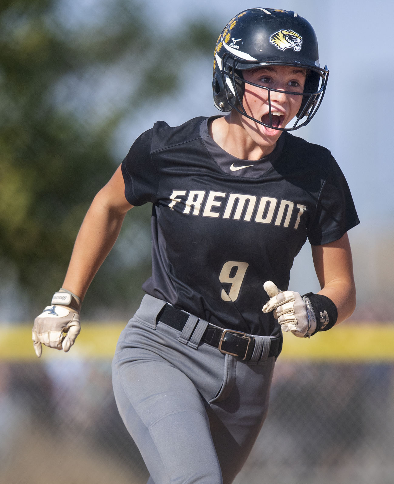 Fremont vs. Lincoln East, 10.7